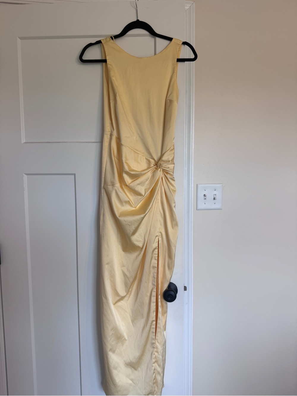 Abercrombie Elegant Butter Yellow Satin Evening Dress